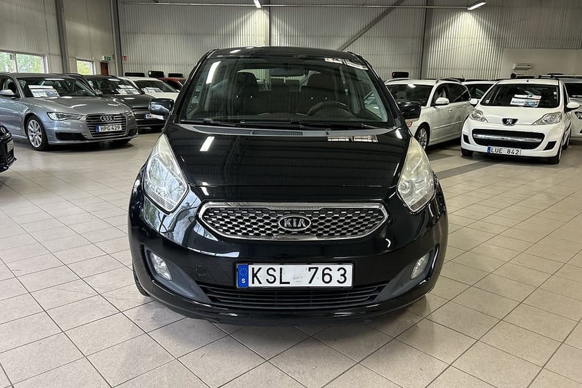 Bild 3 av Kia Venga 1.4 CRDi ECO COMFORT SUPERDEAL 3.95% / PDC / NYSERVAD