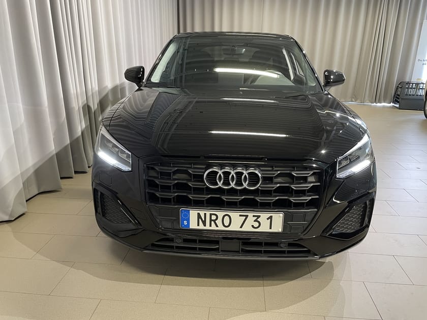 Bild 2 av Audi Q2 35 TFSI Proline S-Tronic 150hk, Svart optik/17" al