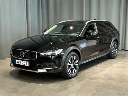 Volvo V90 Cross Country B4 AWD Diesel Core *V-HJUL/DRAG*