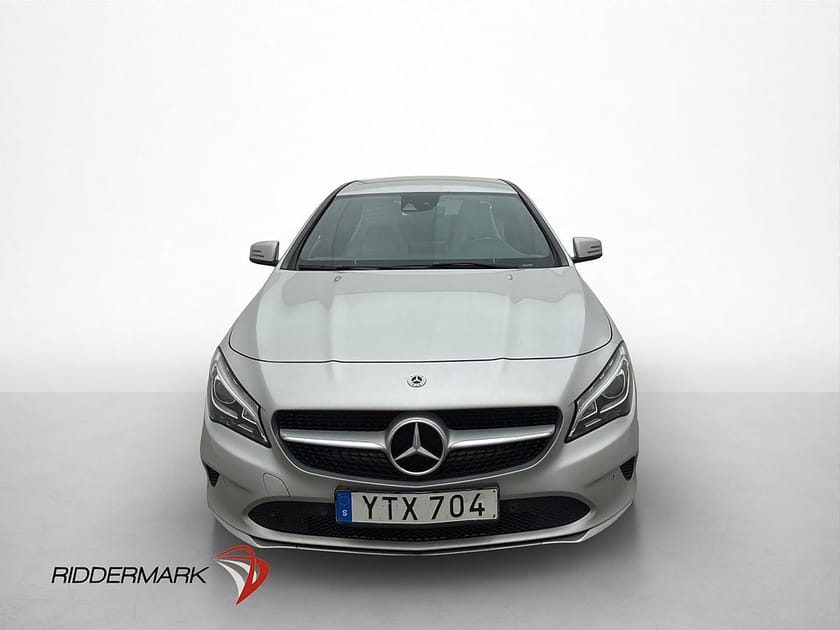 Bild 2 av Mercedes-Benz CLA 220 d 4MATIC Kamera Drag Nyservad Nybes