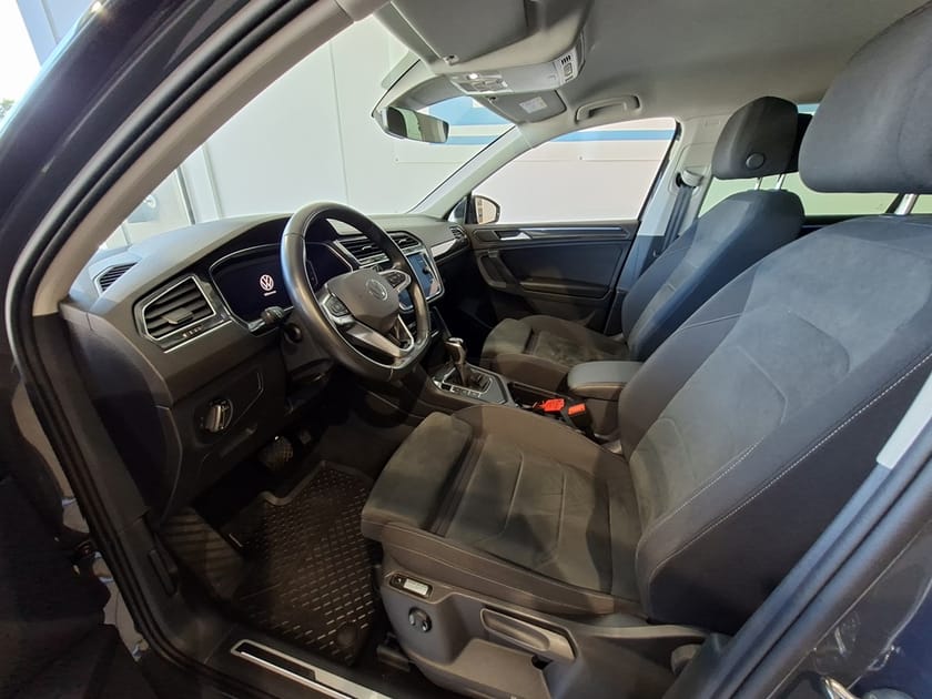 Bild 5 av Volkswagen Tiguan eHybrid Elegance 245HK DSG Drag Matrix