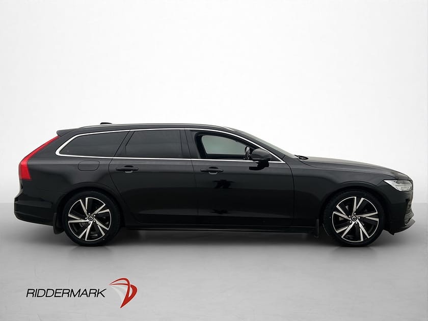 Bild 4 av Volvo V90 D4 190hk Momentum VOC D-Värmare Drag Navi