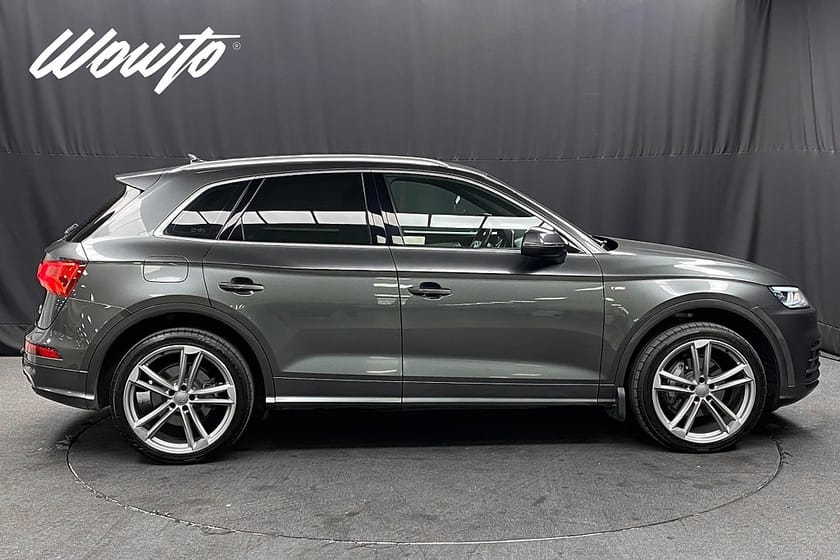 Bild 3 av Audi Q5 2.0 TDI Quattro 190HK S-Line Selection /Cockpit/Drag