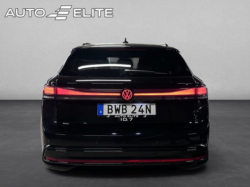 Bild 4 av Volkswagen ID.7 Pro S Tourer TOURER|MOMS|360 KAMERA|FARTH|LEASEBAR|SE SPEC