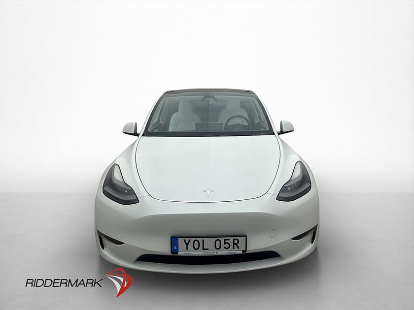 Bild 3 av Tesla Model Y Long Range AWD 514hk MOMS Autopilot Drag Pano