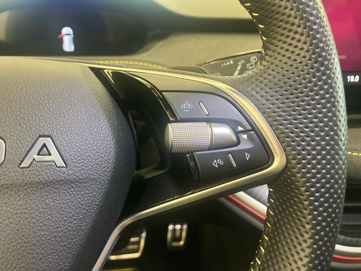 Škoda Škoda Enyaq RS — bild 17