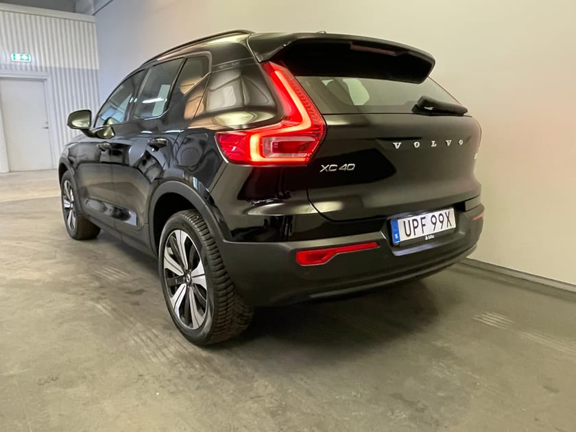 Bild 4 av Volvo XC40 Recharge Single Motor Core Edition / 2,95% Ränta / Navigation / Backkamera /