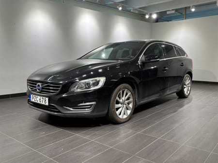 Volvo V60 D4 Summum VoC Navi Elstol Keyless Läder