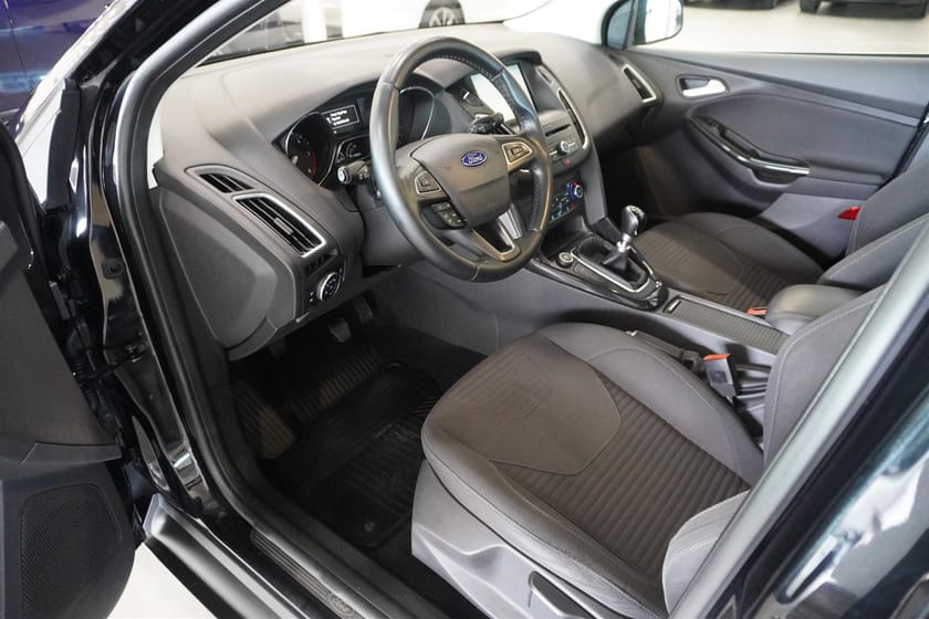 Bild 2 av Ford Focus Kombi 1.5 TDCi Titanium Drag