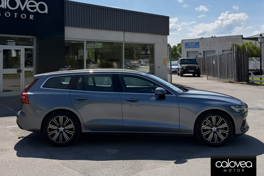 Bild 2 av Volvo V60 T6 Recharge AWD 340 hk Inscription - Drag, Helskinn