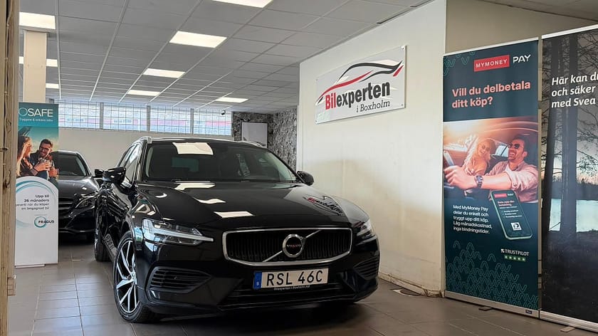 Bild 1 av Volvo V60 T6Twin EngineAWD Geartronic|pluggin|Advanced|3,45%Ränta
