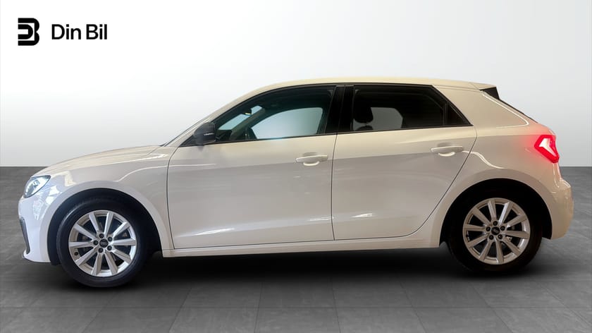 Bild 2 av Audi A1 Sportback 30 TFSI Proline 110 HK S-tronic