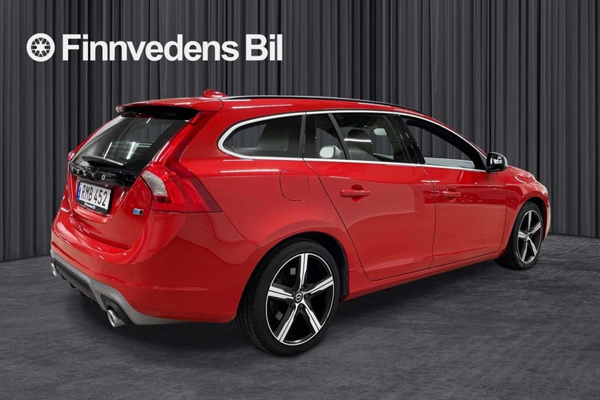 Bild 3 av Volvo V60 D4 AWD Classic R-Design*BRA SERVAD*