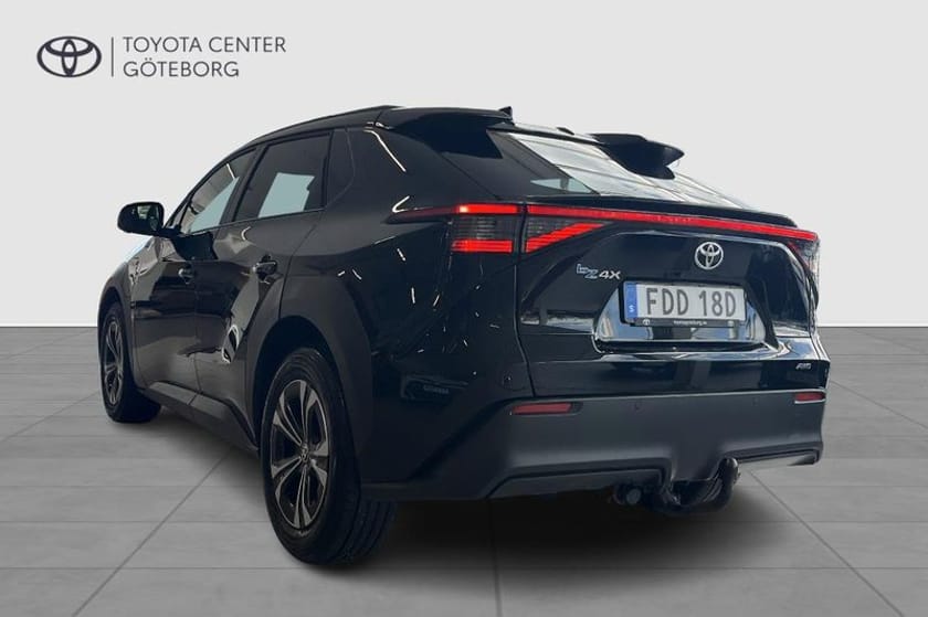 Bild 4 av Toyota bZ4X AWD STYLE PREMIUMPAKET