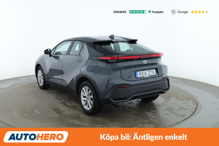 Bild 3 av Toyota C-HR Hybrid 1.8 Active / Kamera, ACC, BLIS, Cockpit