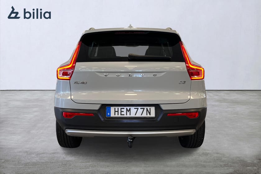 Bild 4 av Volvo XC40 D3 Momentum / Drag / Navi / Adaptiv / Sensorer