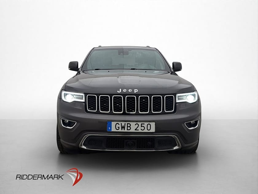 Bild 2 av Jeep Grand Cherokee V6 250hk Overland Pano Värm Kamera Drag