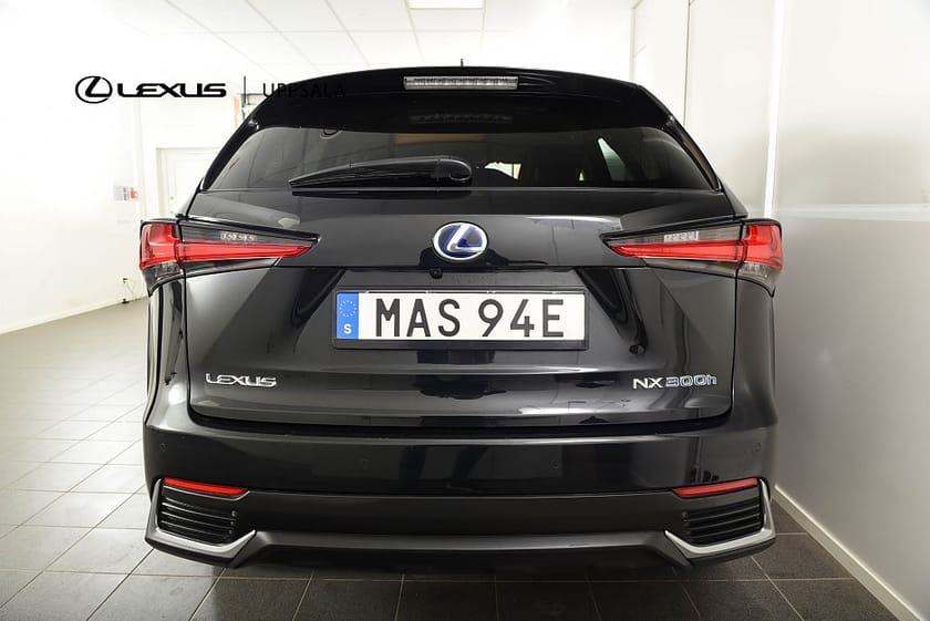 Bild 4 av Lexus NX 300h AWD Kyushu Edition Navigation