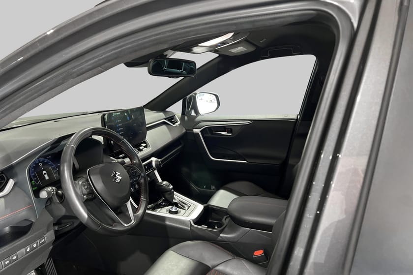 Bilde 5 av Suzuki Across Plug-in Hybrid