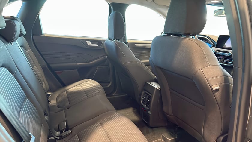Bild 5 av Ford Kuga Plug-In Hybrid Titanium 2.5 Laddhybrid 225 HK | Privatleasing 3995kr/mån