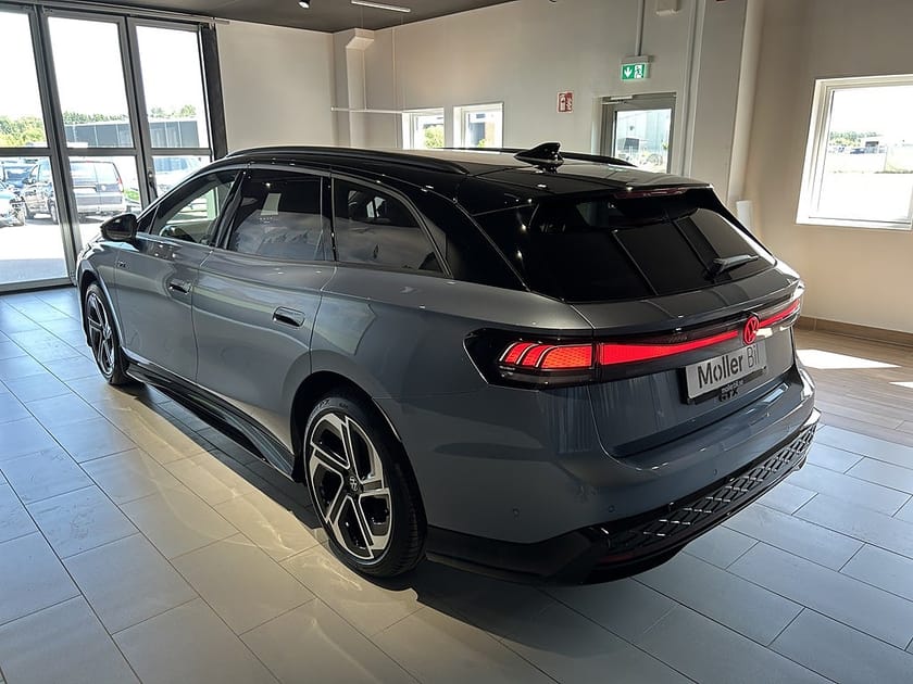 Bild 5 av Volkswagen ID.7 91 kWh 4Motion Tourer GTX 86 BATTERI 340 HK 1 VXL