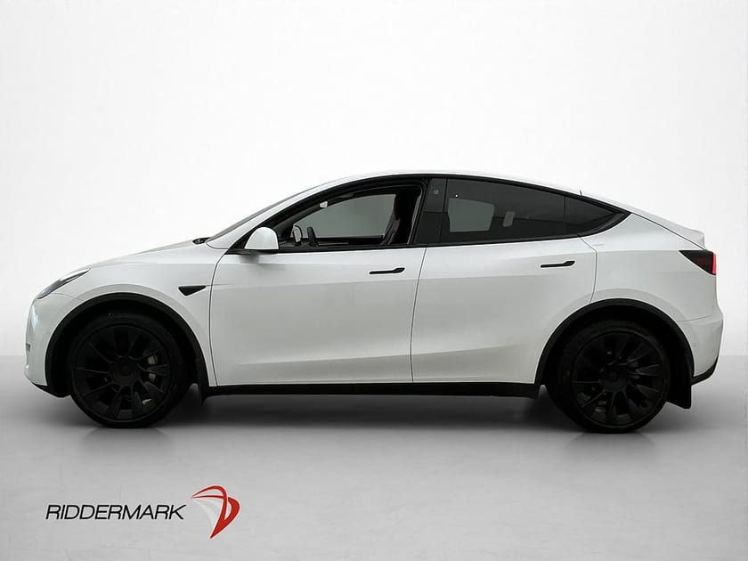 Bild 5 av Tesla Model Y Long Range AWD Autopilot Skinn Svensksåld