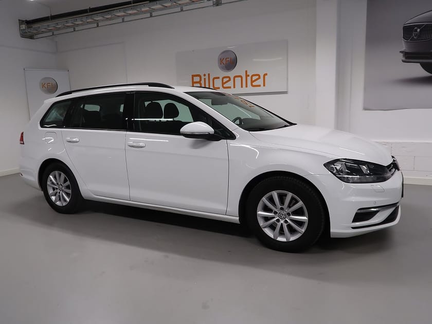 Bild 5 av Volkswagen Golf Sportscombi 1.0 TSI V-Däck ingår Carplay-AdaptivFH-Park