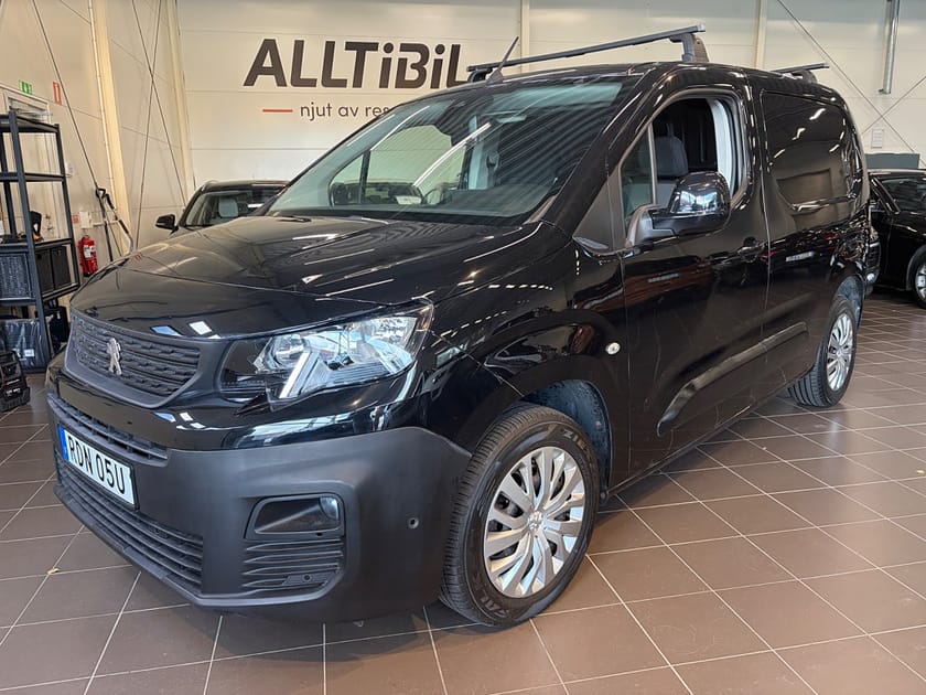 Bild 1 av Peugeot Partner Utökad Last Pro + 1.5 BlueHDi 130 Auto Kamrem Bytt /drag /Värmare