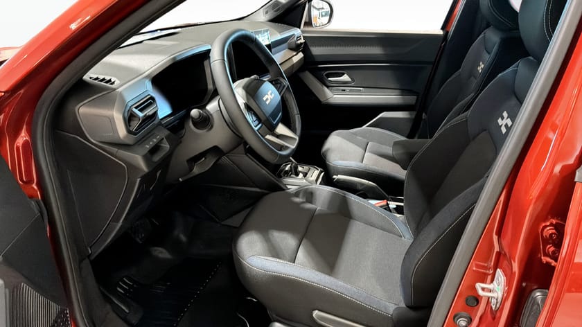 Bild 3 av Dacia Duster Hybrid 155 EXPRESSION