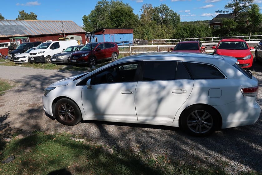Bild 3 av Toyota Avensis Kombi 1.8 Valvematic Business Euro 4