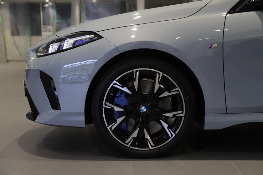 Bild 2 av BMW M135 xDrive /Innovation/M PRO/Panorama/ *Privatleasing-Kampanj*