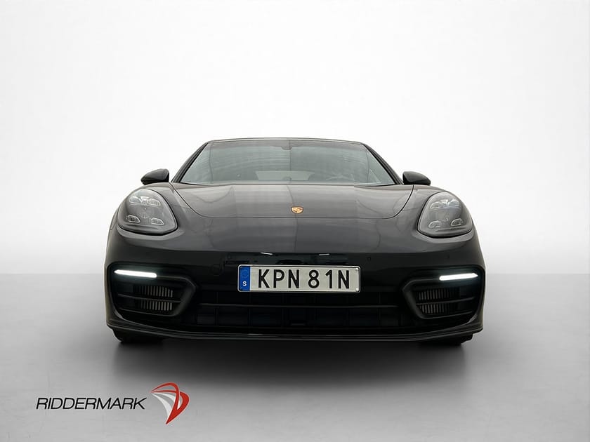 Bild 2 av Porsche Panamera 4 E-Hybrid Platinum Ed Pano BOSE PASM PDLS+