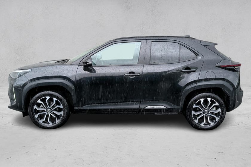 Bilde 2 av Toyota Yaris Cross Hybrid AWD-i Active - LED - Adaptiv cruise - Ryggekam.