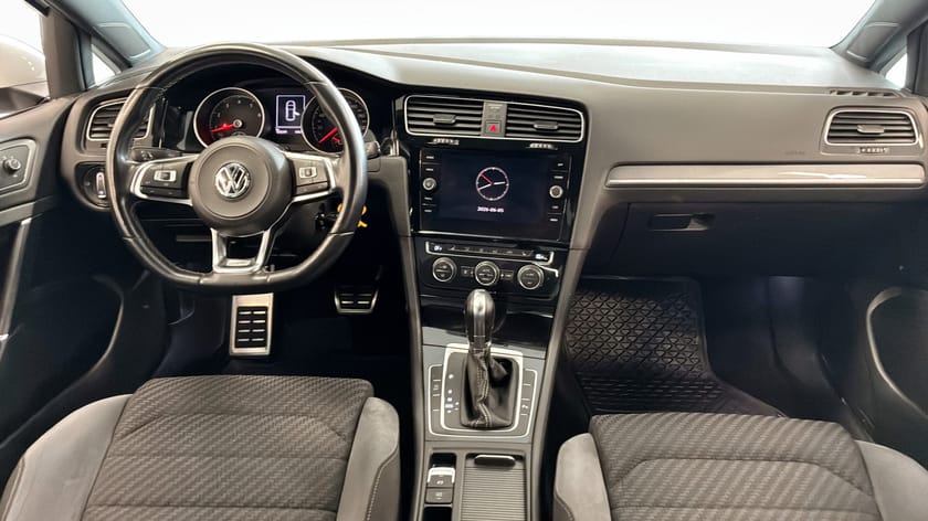 Bild 4 av Volkswagen Golf 5D 1.5 TSi 150hk R-LINE / VÄRMARE /