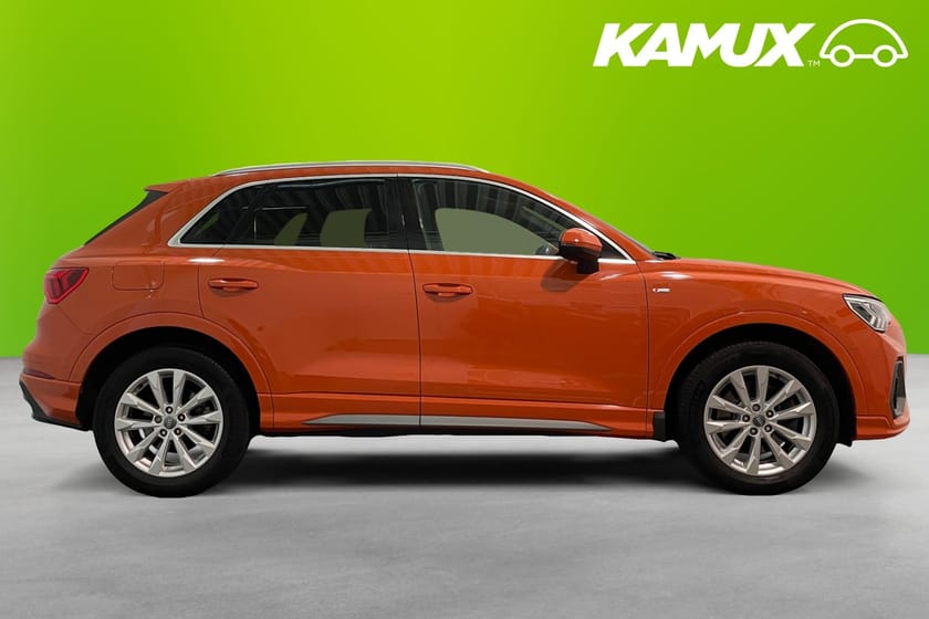 Bild 2 av Audi Q3 40 TFSI quattro S lIne Drag Värmare Cockpit 190hk