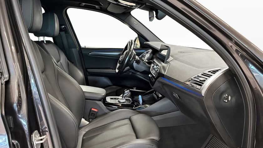 Bild 3 av BMW X3 xDrive30e