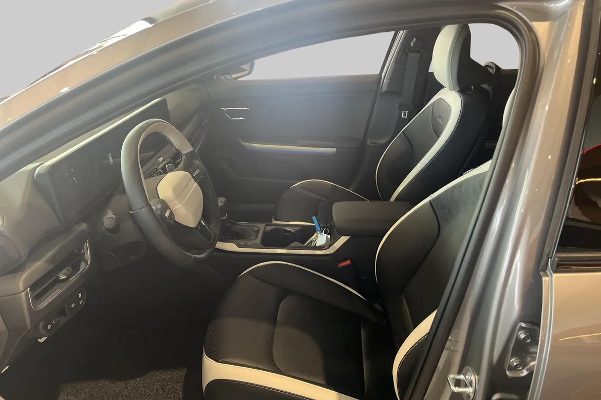 picture of a car