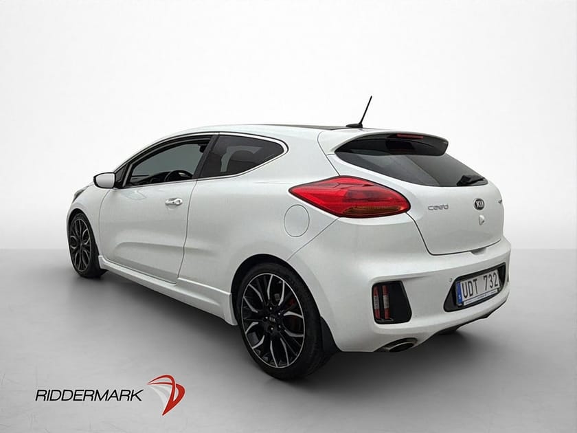 Bild 5 av Kia pro_cee'd GT Pro_Cee´d 1.6 GDI 204hk Halvskinn Kamera Navi Keyless