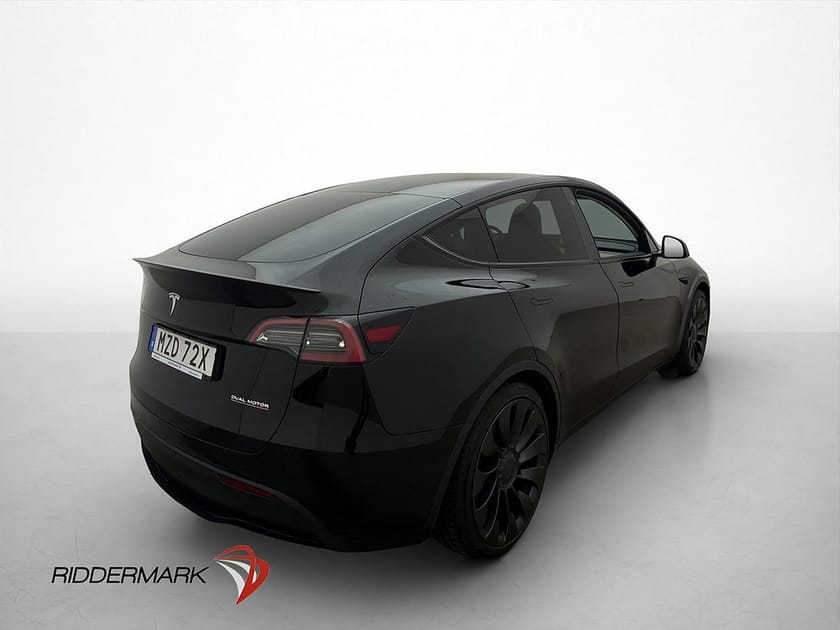 Bild 5 av Tesla Model Y Performance Värmare Autopilot Svensksåld MOMS