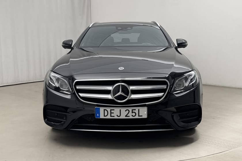 Bild 5 av Mercedes-Benz E 300 de T PLUG-IN Kombi S213 (316hk) AMG Line