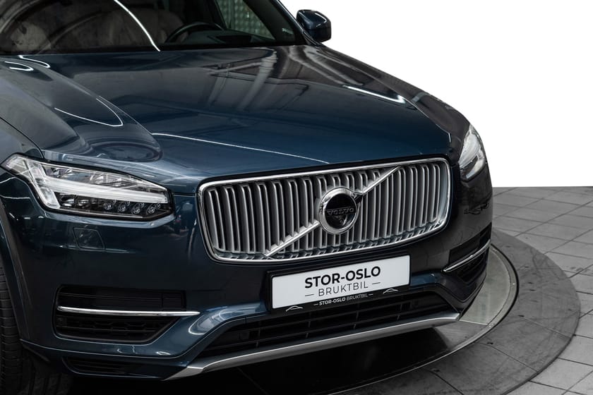 Bilde 2 av Volvo XC90 T8 AWD Inscription 407hk/HUD/360/Web/ACC/Krok/Navi