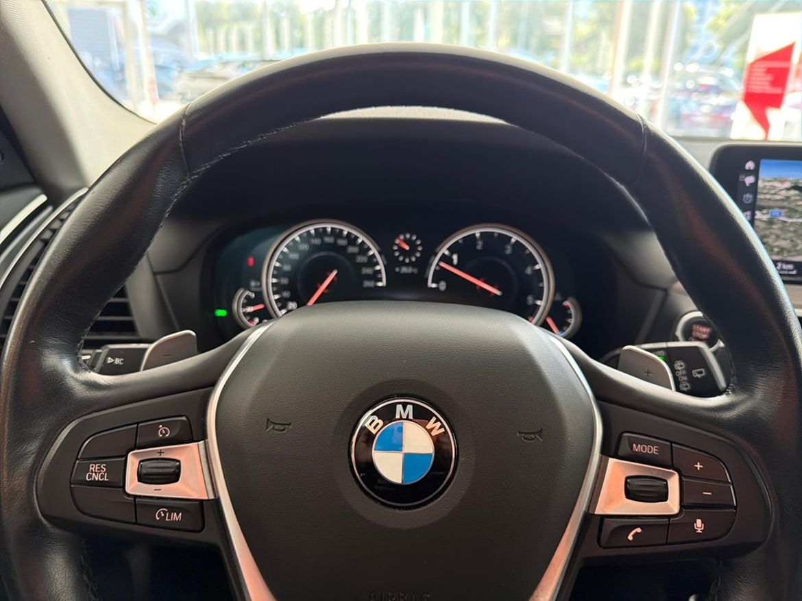 BMW BMW X3 xDrive30d — bild 17
