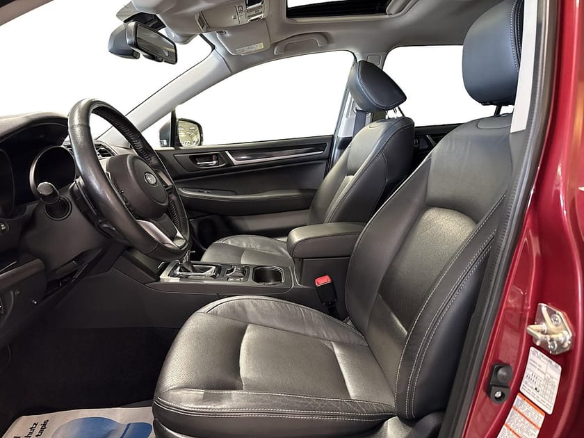 Bild 2 av Subaru Outback 2.5 Summit 4WD Lineartronic Euro 6