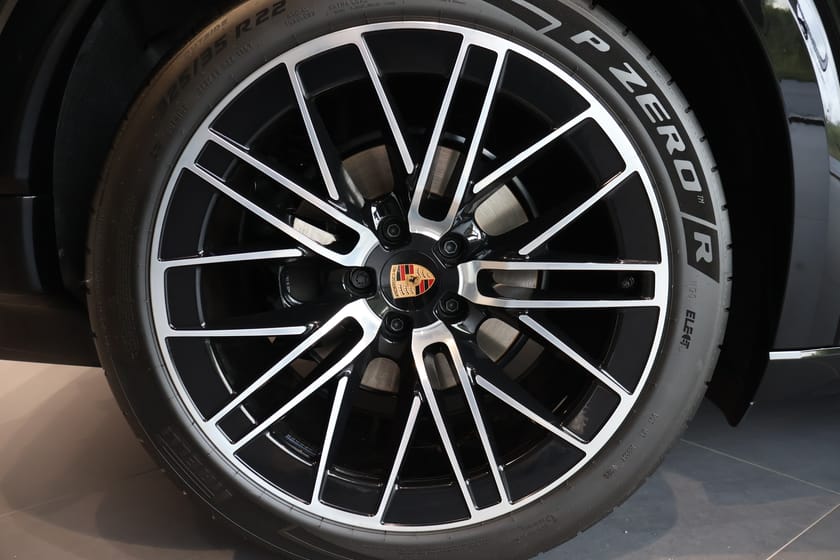 Bild 4 av Porsche Cayenne Coupé Electric 