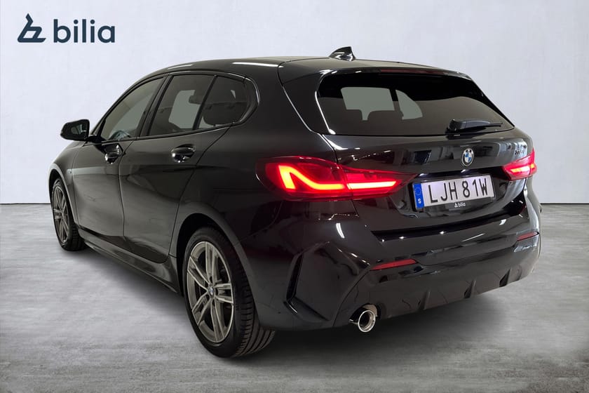 Bild 3 av BMW 118i Aut M Sport/ HiFi/ Rattvärme/ Elbaklucka