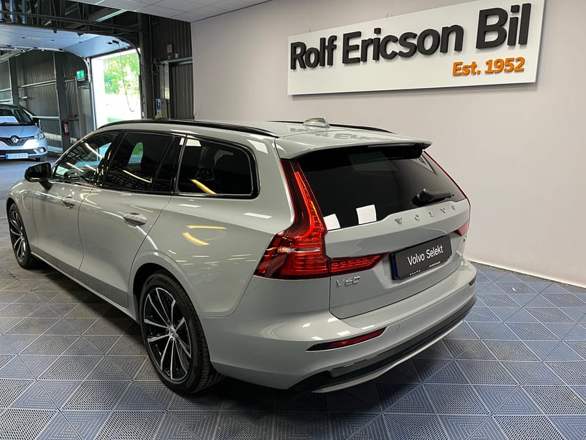 Bild 3 av Volvo V60 T6 Plus Dark Edition