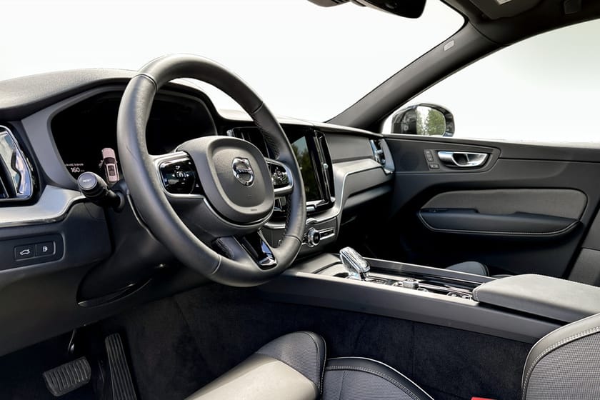 Bild 5 av Volvo XC60 T6 Plus Dark Edition