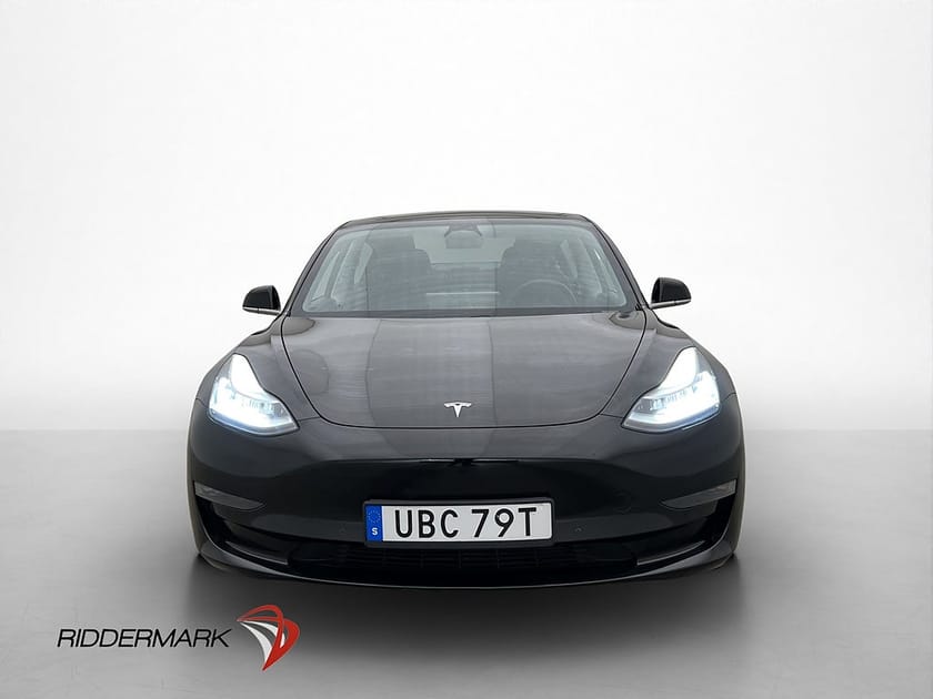 Bild 3 av Tesla Model 3 Long Range AWD Svensksåld Panorama Dragkrok