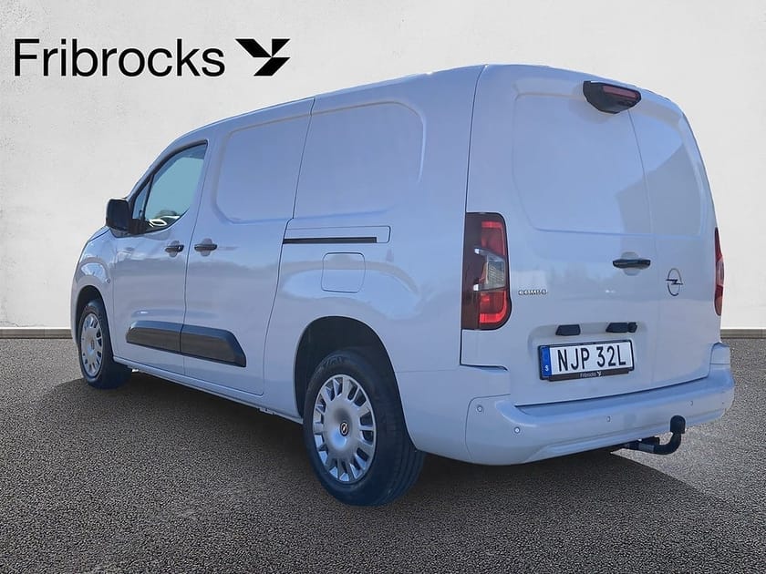 Bild 3 av Opel Combo Van L2 1.5 Diesel 130 AT8 ELITE