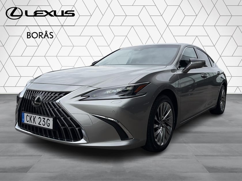 Bild 1 av Lexus ES 300h Executive Teknikpaket, ML, 360 kamera, Trippel-LED